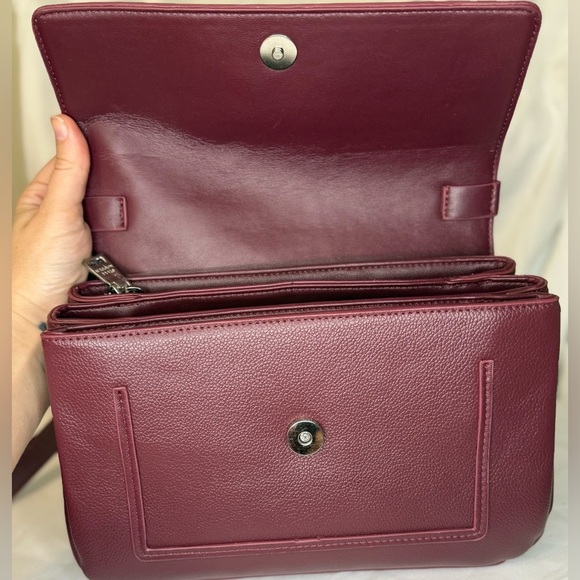 Steve Madden Burgundy Leather Crossbody Satchel Bag with Tassel & Chain Detail - Picture 7 of 10